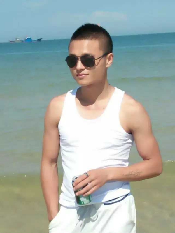 等一个她的第一张照片--眉山认干亲服务网