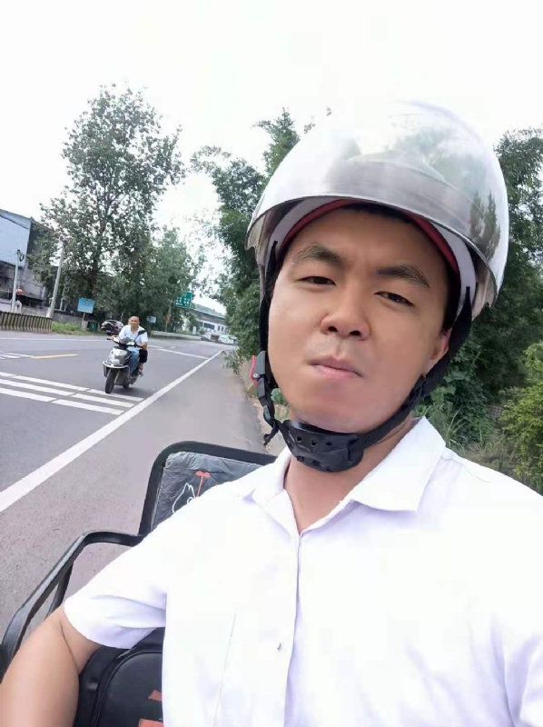 紧张死了的第一张照片--眉山认干亲服务网